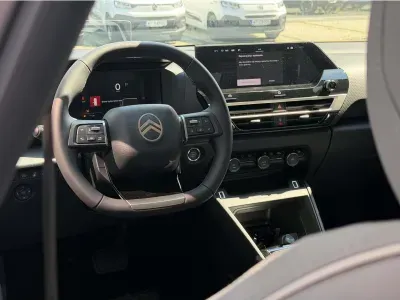 BIAŁY SEDAN CITROEN C4 z 2026 r., HYBRYDA/BENZYNA, skrzynia biegów AUTOMATYCZNA 145KM, zdjęcie 12 z 15