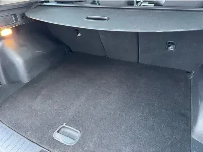 NIEBIESKI SUV KIA SPORTAGE z 2023 r., BENZYNA, skrzynia biegów AUTOMATYCZNA 110KM, zdjęcie 11 z 23