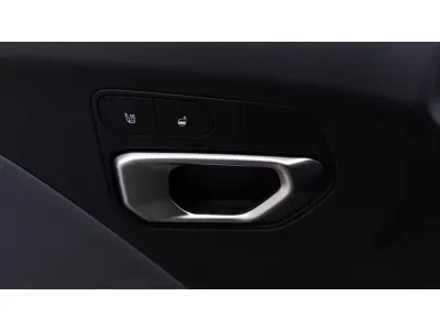 SZARY HATCHBACK KIA K4 z 2026 r., BENZYNA, skrzynia biegów AUTOMATYCZNA 150KM, zdjęcie 9 z 16