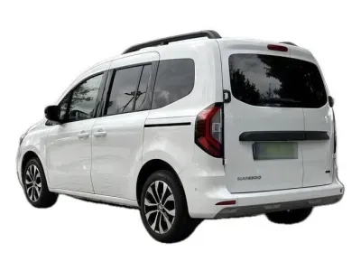 BIAŁY OTHER RENAULT KANGOO III z 2023 r., ELEKTRYCZNY, skrzynia biegów AUTOMATYCZNA 122KM, zdjęcie 9 z 19
