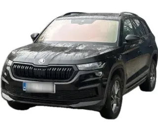CZARNY SUV SKODA KODIAQ z 2022 r., BENZYNA, skrzynia biegów AUTOMATYCZNA 190KM, zdjęcie główne