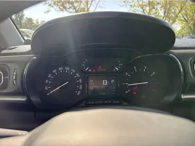 BEŻOWY HATCHBACK CITROEN C3 z 2024 r., BENZYNA, skrzynia biegów AUTOMATYCZNA 110KM, zdjęcie 6 z 19