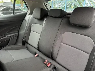SREBRNY HATCHBACK SKODA FABIA z 2024 r., BENZYNA, skrzynia biegów MANUALNA 116KM, zdjęcie 15 z 19
