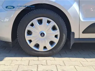 SREBRNY KOMBI FORD TRANSIT CONNECT z 2023 r., DIESEL, skrzynia biegów MANUALNA 74KM, zdjęcie 7 z 24