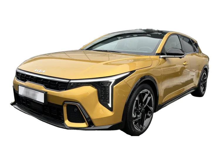 ZŁOTY HATCHBACK KIA K4 z 2025 r., BENZYNA, skrzynia biegów AUTOMATYCZNA 180KM, zdjęcie główne