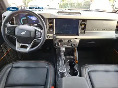 BIAŁY SUV FORD BRONCO z 2023 r., BENZYNA, skrzynia biegów AUTOMATYCZNA 246KM, zdjęcie 18 z 32