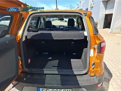 POMARAŃCZOWY SUV FORD ECOSPORT z 2018 r., DIESEL, skrzynia biegów MANUALNA 92KM, zdjęcie 7 z 26