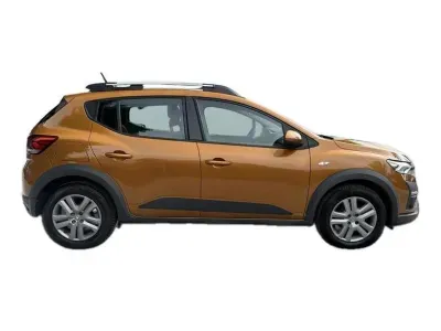 POMARAŃCZOWY HATCHBACK DACIA SANDERO III z 2022 r., BENZYNA, skrzynia biegów MANUALNA 90KM, zdjęcie 13 z 18