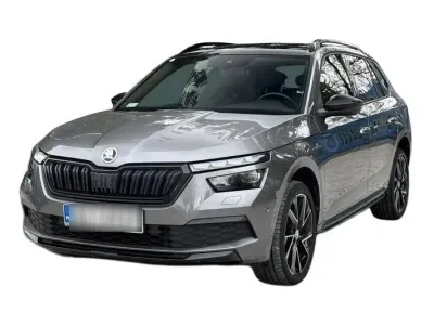 SZARY SUV SKODA KAMIQ z 2022 r., BENZYNA, skrzynia biegów AUTOMATYCZNA 150KM, zdjęcie główne