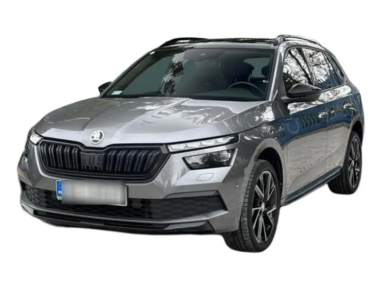 SZARY SUV SKODA KAMIQ z 2022 r., BENZYNA, skrzynia biegów AUTOMATYCZNA 150KM, zdjęcie główne