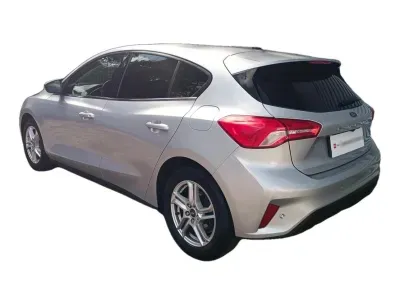 SREBRNY HATCHBACK FORD FOCUS LIM. z 2020 r., BENZYNA, skrzynia biegów MANUALNA 125KM, zdjęcie 5 z 20