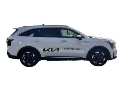 BIAŁY SUV KIA SORENTO z 2024 r., HYBRYDA/BENZYNA, skrzynia biegów AUTOMATYCZNA 159KM, zdjęcie 21 z 32