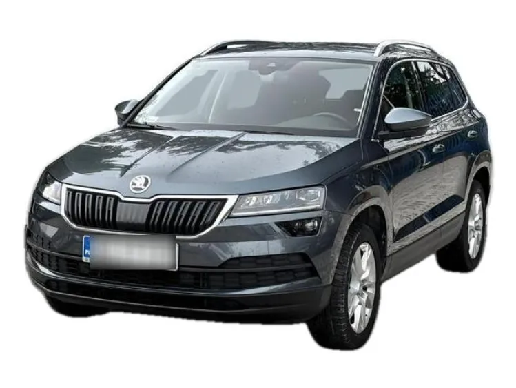 SZARY SUV SKODA KAROQ z 2021 r., BENZYNA, skrzynia biegów AUTOMATYCZNA 150KM, zdjęcie główne