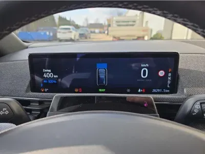 CZARNY SUV FORD MUSTANG MACH-E z 2022 r., ELEKTRYCZNY, skrzynia biegów AUTOMATYCZNA 358KM, zdjęcie 7 z 29