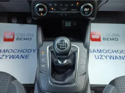 CZARNY KOMBI FORD FOCUS TURNIER z 2021 r., DIESEL, skrzynia biegów MANUALNA 120KM, zdjęcie 15 z 15