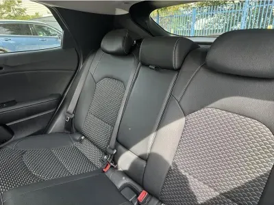 BIAŁY SUV KIA XCEED z 2022 r., BENZYNA, skrzynia biegów AUTOMATYCZNA 160KM, zdjęcie 10 z 19