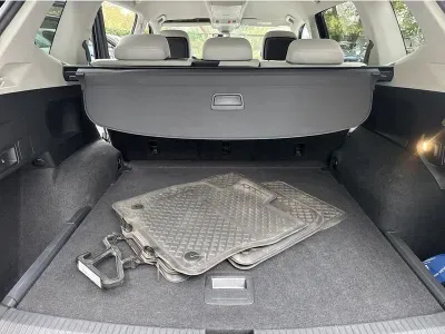 CZARNY SUV VOLKSWAGEN TIGUAN z 2022 r., DIESEL, skrzynia biegów AUTOMATYCZNA 150KM, zdjęcie 16 z 18