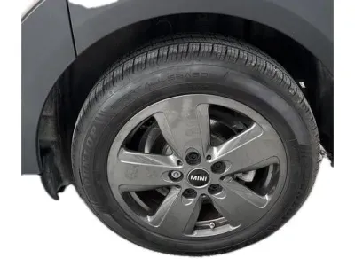 SZARY HATCHBACK MINI MINI z 2023 r., BENZYNA, skrzynia biegów AUTOMATYCZNA 136KM, zdjęcie 6 z 19