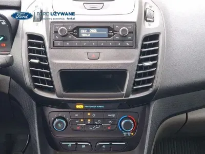 SREBRNY KOMBI FORD TRANSIT CONNECT z 2023 r., DIESEL, skrzynia biegów MANUALNA 74KM, zdjęcie 20 z 28