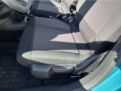 NIEBIESKI HATCHBACK CITROEN C3 z 2023 r., BENZYNA, skrzynia biegów AUTOMATYCZNA 110KM, zdjęcie 14 z 19