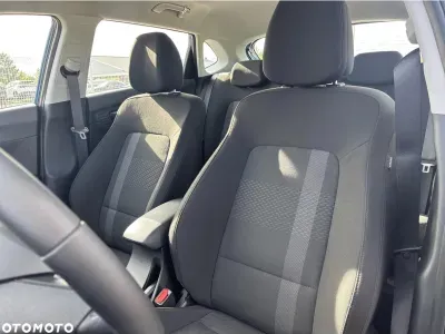 NIEBIESKI HATCHBACK HYUNDAI I20 z 2025 r., BENZYNA, skrzynia biegów AUTOMATYCZNA 101KM, zdjęcie 10 z 17