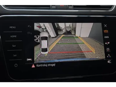NIEBIESKI SEDAN SKODA SUPERB LIM. z 2023 r., BENZYNA, skrzynia biegów AUTOMATYCZNA 190KM, zdjęcie 2 z 20