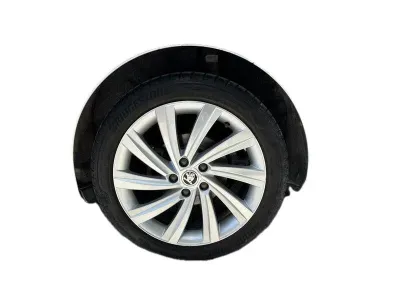 SREBRNY HATCHBACK SKODA OCTAVIA z 2023 r., BENZYNA, skrzynia biegów AUTOMATYCZNA 190KM, zdjęcie 14 z 19