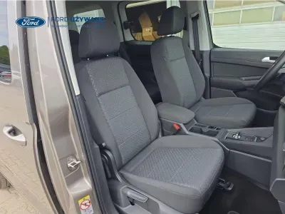 ZŁOTY VAN FORD TOURNEO CONNECT z 2026 r., DIESEL, skrzynia biegów AUTOMATYCZNA 90KM, zdjęcie 20 z 27