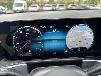 SZARY SUV MERCEDES CLASE GLB z 2053 r., BENZYNA, skrzynia biegów AUTOMATYCZNA 224KM, zdjęcie 9 z 19
