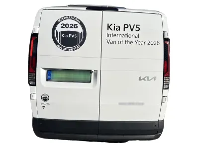 BIAŁY DOSTAWCZY KIA PV5 z 2025 r., ELEKTRYCZNY, skrzynia biegów AUTOMATYCZNA 163KM, zdjęcie 5 z 19
