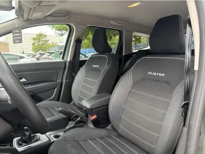 SZARY SUV DACIA DUSTER z 2023 r., BENZYNA, skrzynia biegów MANUALNA 101KM, zdjęcie 6 z 19