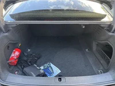 CZARNY SEDAN AUDI A4 z 2022 r., BENZYNA, skrzynia biegów AUTOMATYCZNA 150KM, zdjęcie 5 z 19