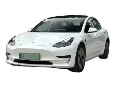BIAŁY SEDAN TESLA MODEL 3 z 2023 r., ELEKTRYCZNY, skrzynia biegów AUTOMATYCZNA 306KM, zdjęcie 9 z 19