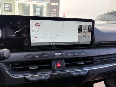 BIAŁY HATCHBACK KIA K4 z 2026 r., BENZYNA, skrzynia biegów AUTOMATYCZNA 180KM, zdjęcie 13 z 18
