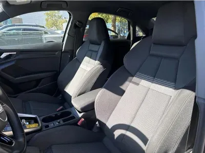 CZARNY SEDAN AUDI A3 z 2024 r., BENZYNA, skrzynia biegów AUTOMATYCZNA 150KM, zdjęcie 15 z 19