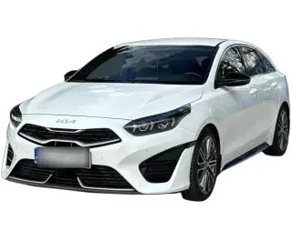 BIAŁY KOMBI KIA PROCEED z 2023 r., BENZYNA, skrzynia biegów AUTOMATYCZNA 160KM, zdjęcie główne