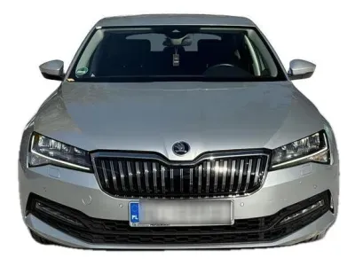 SREBRNY HATCHBACK SKODA SUPERB z 2023 r., BENZYNA, skrzynia biegów AUTOMATYCZNA 280KM, zdjęcie 16 z 19