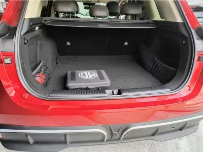 CZERWONY SUV MG S6 EV z 2026 r., ELEKTRYCZNY, skrzynia biegów AUTOMATYCZNA 361KM, zdjęcie 6 z 13