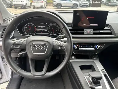 BIAŁY SUV AUDI Q5 z 2022 r., DIESEL, skrzynia biegów AUTOMATYCZNA 163KM, zdjęcie 2 z 19