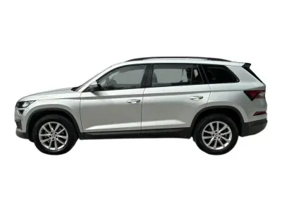 SREBRNY SUV SKODA KODIAQ z 2022 r., BENZYNA, skrzynia biegów AUTOMATYCZNA 150KM, zdjęcie 16 z 19