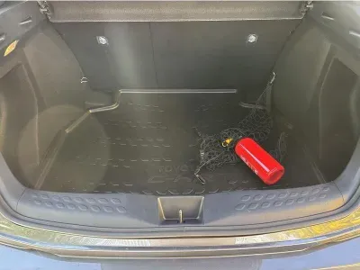 SZARY SUV TOYOTA C-HR z 2022 r., HYBRYDA/BENZYNA, skrzynia biegów AUTOMATYCZNA 122KM, zdjęcie 13 z 19