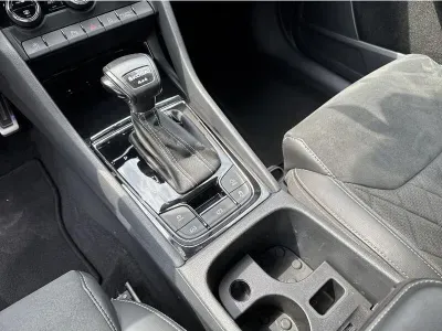 SZARY SUV SKODA KODIAQ z 2023 r., BENZYNA, skrzynia biegów AUTOMATYCZNA 190KM, zdjęcie 10 z 19