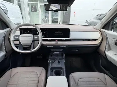 CZARNY SUV KIA SELTOS z 2026 r., BENZYNA, skrzynia biegów AUTOMATYCZNA 180KM, zdjęcie 16 z 19