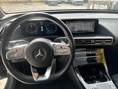 CZARNY SUV MERCEDES CLASE EQC z 2020 r., ELEKTRYCZNY, skrzynia biegów AUTOMATYCZNA 408KM, zdjęcie 18 z 19