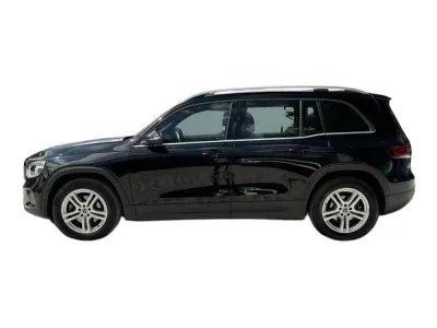 CZARNY SUV MERCEDES CLASE GLB z 2022 r., BENZYNA, skrzynia biegów AUTOMATYCZNA 163KM, zdjęcie 3 z 19