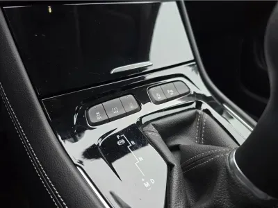 SZARY SUV OPEL GRANDLAND X z 2021 r., BENZYNA, skrzynia biegów AUTOMATYCZNA 130KM, zdjęcie 19 z 20