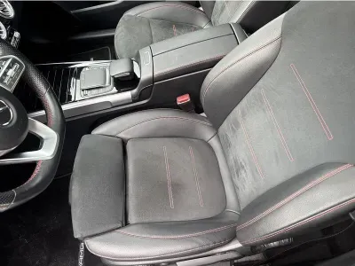 SZARY SUV MERCEDES CLASE GLB z 2053 r., BENZYNA, skrzynia biegów AUTOMATYCZNA 224KM, zdjęcie 16 z 19