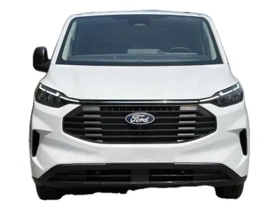 BIAŁY VAN FORD TRANSIT CUSTOM FURGON z 2025 r., DIESEL, skrzynia biegów MANUALNA 136KM, zdjęcie 2 z 3