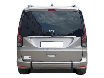 ZŁOTY VAN FORD TOURNEO CONNECT z 2026 r., DIESEL, skrzynia biegów AUTOMATYCZNA 90KM, zdjęcie 3 z 27