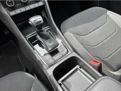 SREBRNY SUV SKODA KODIAQ z 2022 r., BENZYNA, skrzynia biegów AUTOMATYCZNA 150KM, zdjęcie 5 z 19